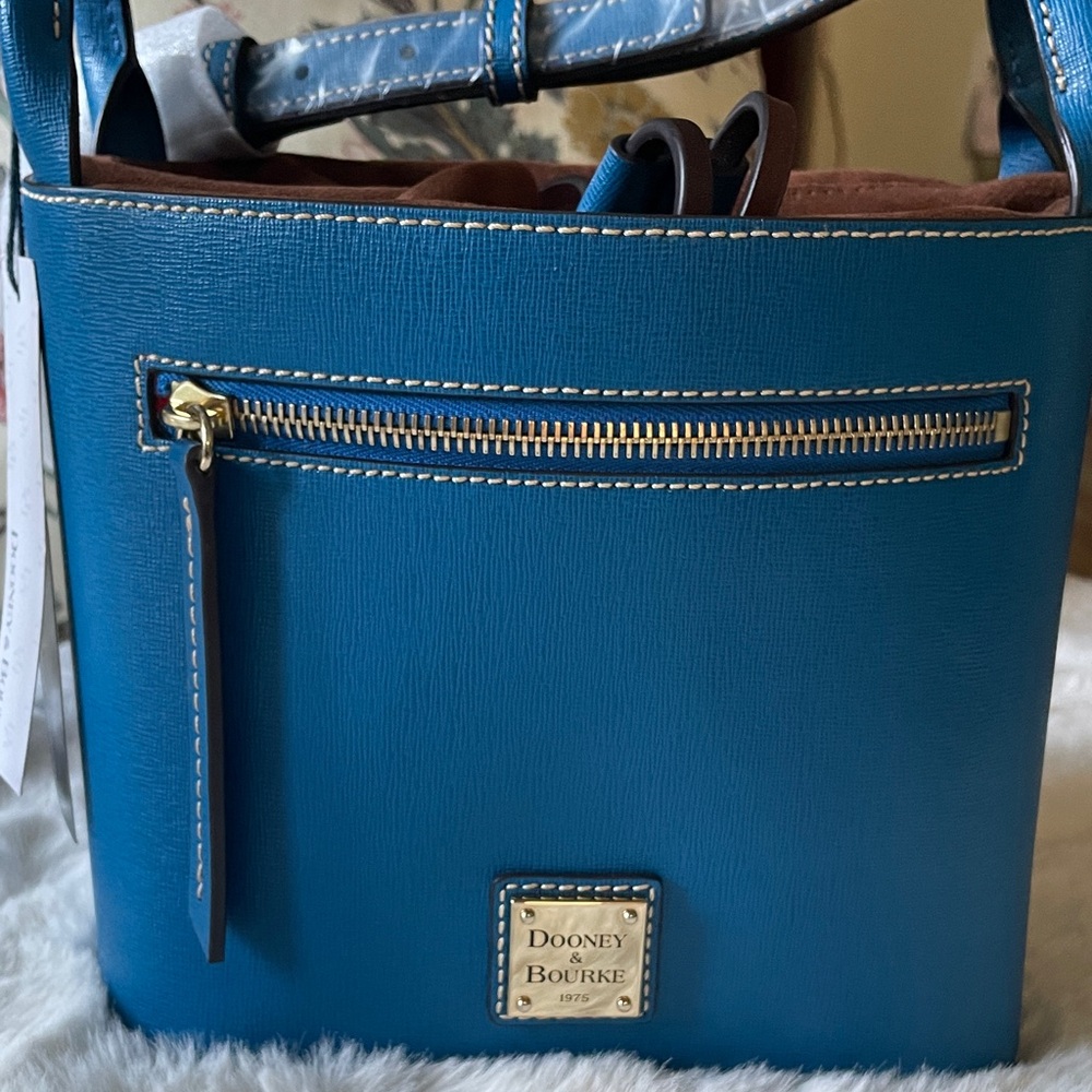 NWT Dooney & Bourke Blue Crossbody Bag